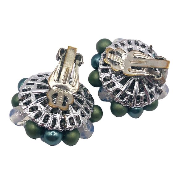 Vintage Japan Green Cluster Beads Silver Tone Clip On Earrings Jelly Belly Matte - Picture 4 of 5